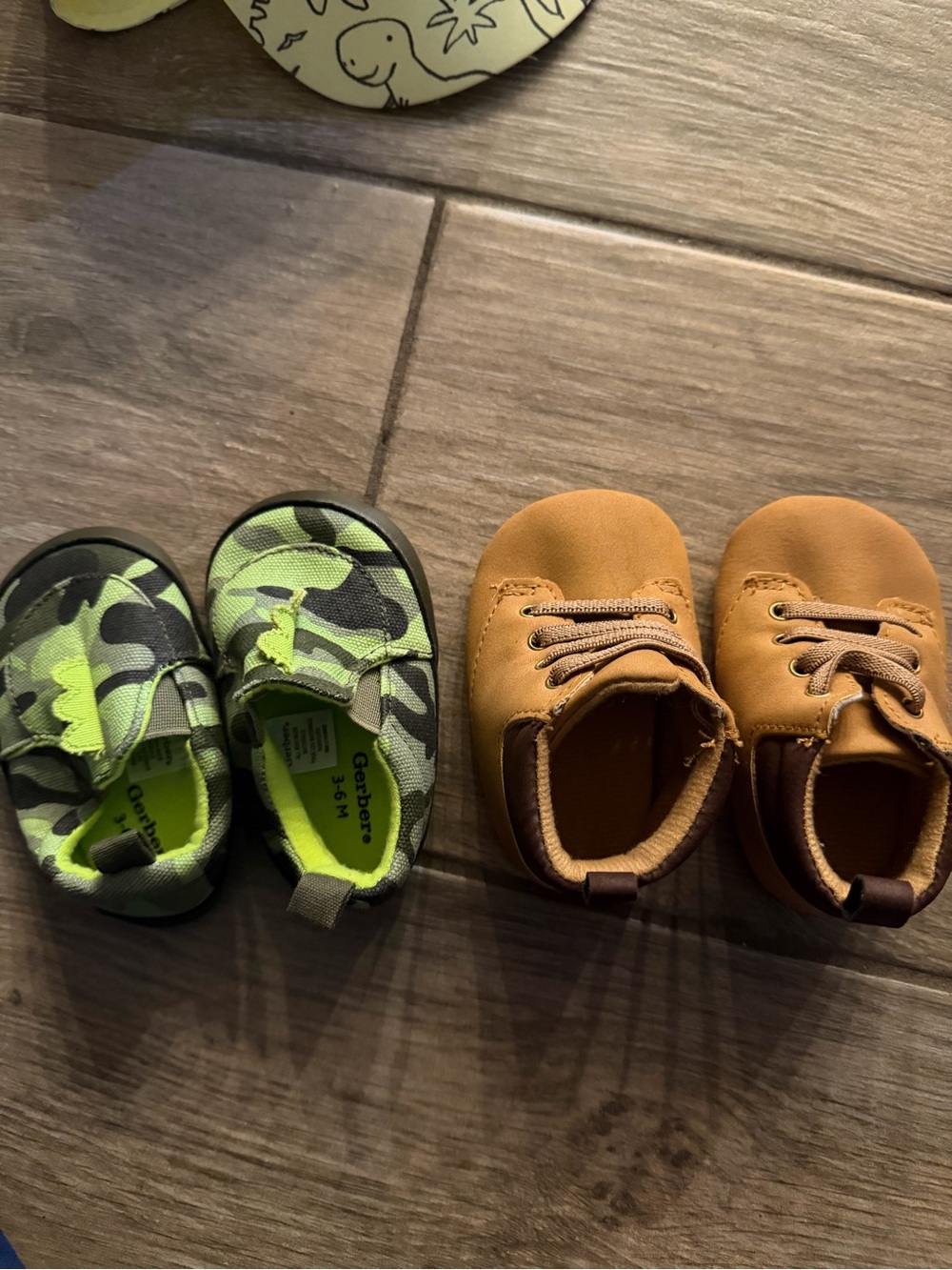 child of mine Tan Lace-Up Baby Walker Shoes size 3-6 months
